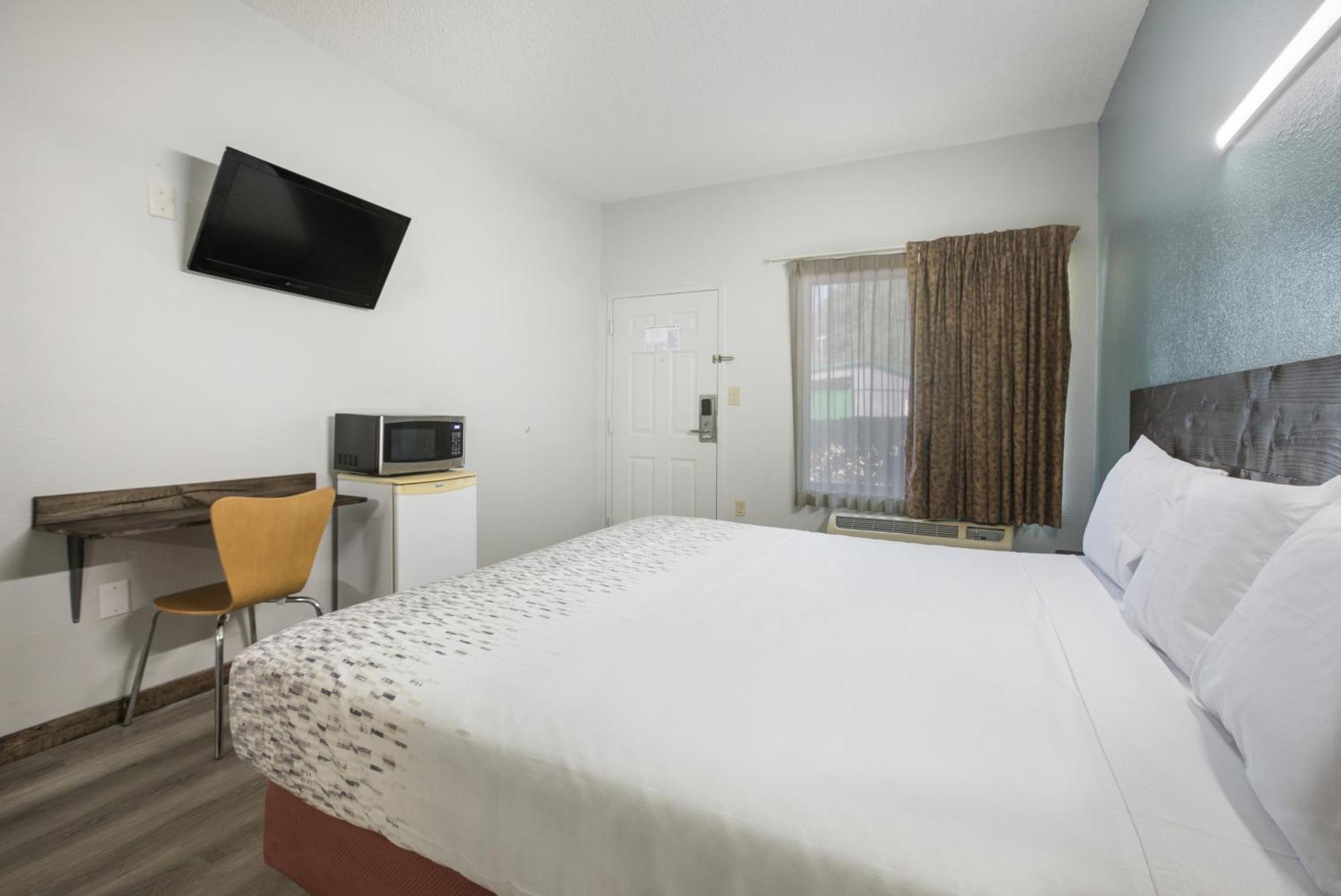 Americas Best Value Inn Stockbridge Habitación foto